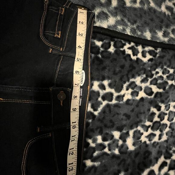 Old Navy Rockstar Super Skinny Jeans (Size 4) - Picture 3 of 6